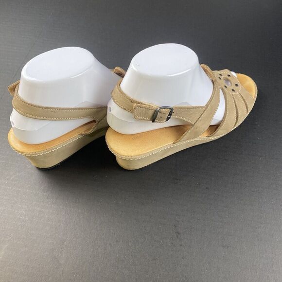 Women's La Plume Beige Leather Sandals - Size EU 39 / US 8.5 Pre Owned - Picture 4 of 16